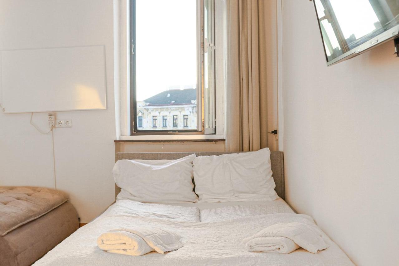 Joyful 2br Shared Near Millenium Tower & Danube River Vienna