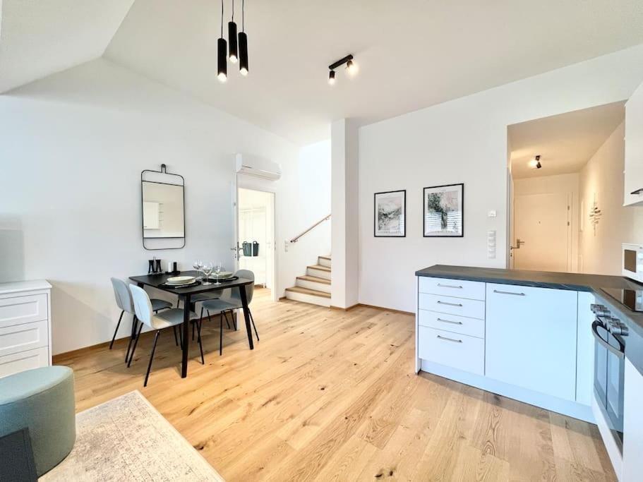 Apartment Orestaliving - Penthouse In 1020 Vienna