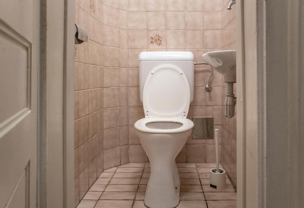 Apartment Roomy 2br Apt. Near Akh -perfect For Longstays Wien