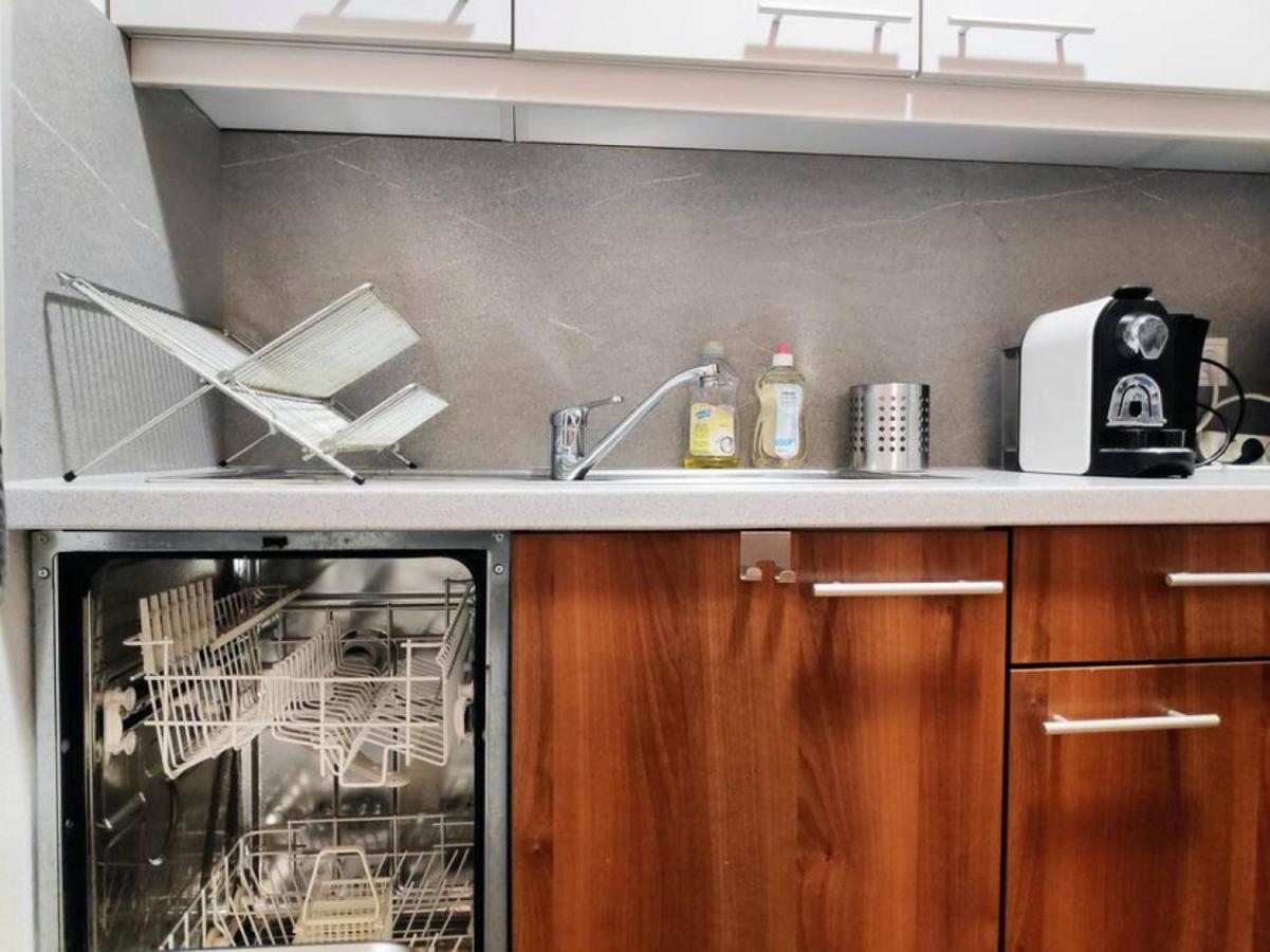 Nd Exquisites Wundervolles Ruhiges Terrassenapartment Mit Garage Apartamento *