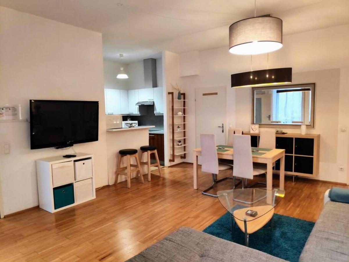 Nd Exquisites Wundervolles Ruhiges Terrassenapartment Mit Garage Apartamento Viena