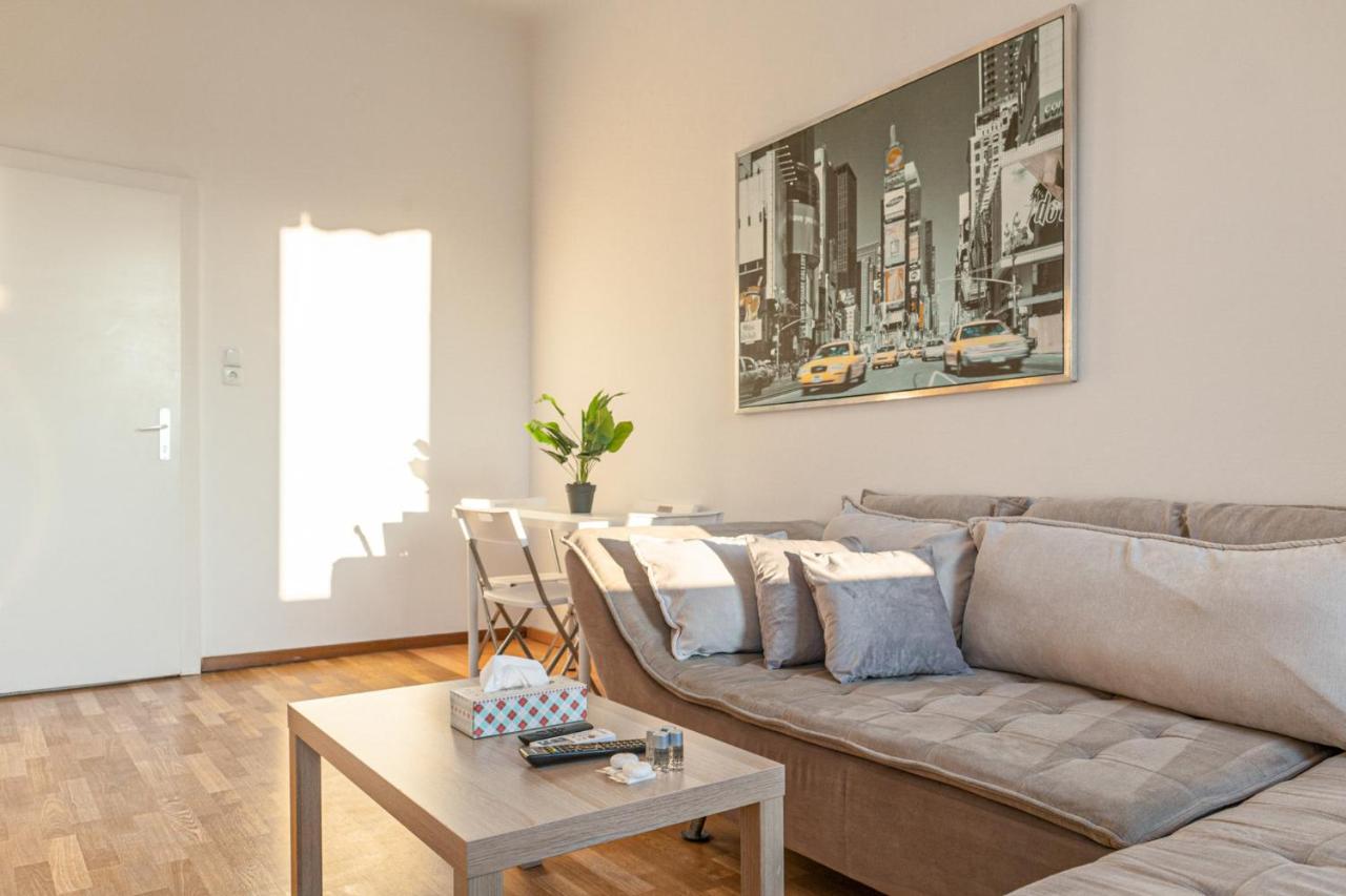 Guest house Joyful 2br Shared Near Millenium Tower & Danube River Vienna