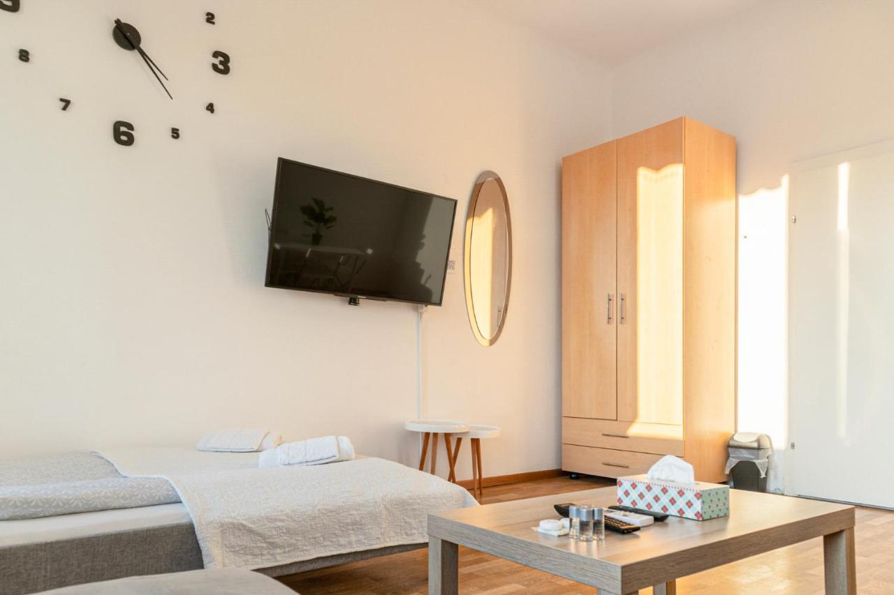 Joyful 2br Shared Near Millenium Tower & Danube River *