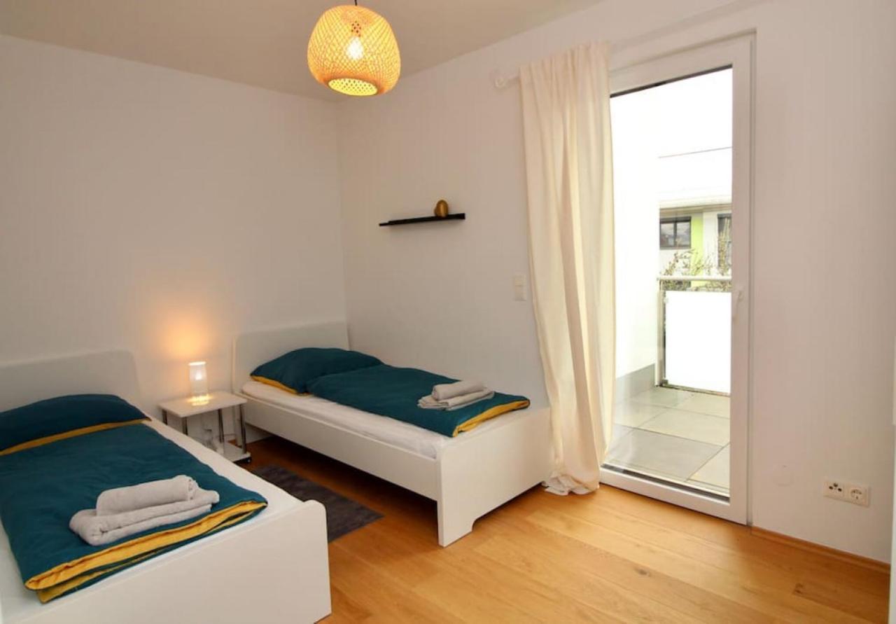 Apartment Modern Balcony With Free Parking *