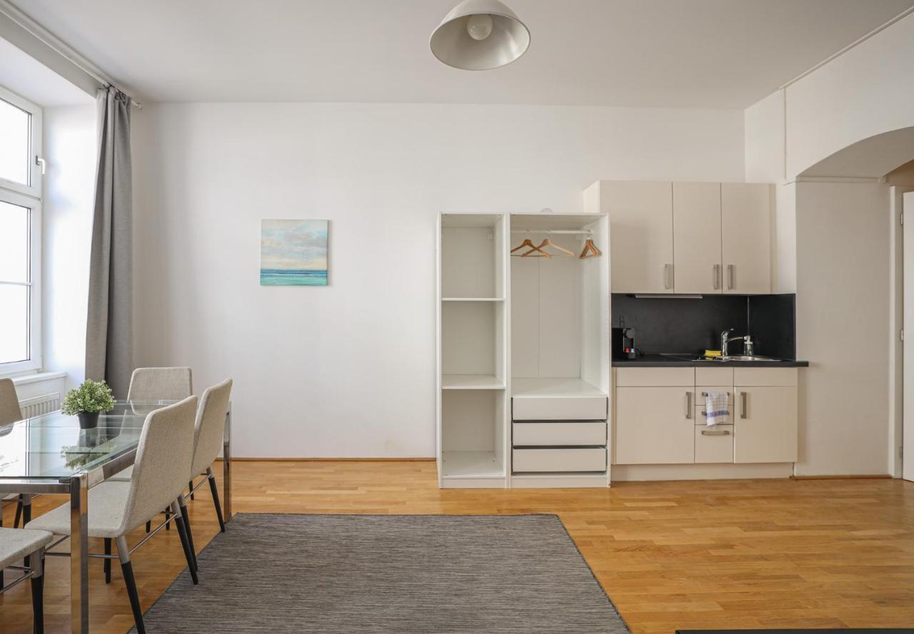 Easy Flat Margareten * Viena
