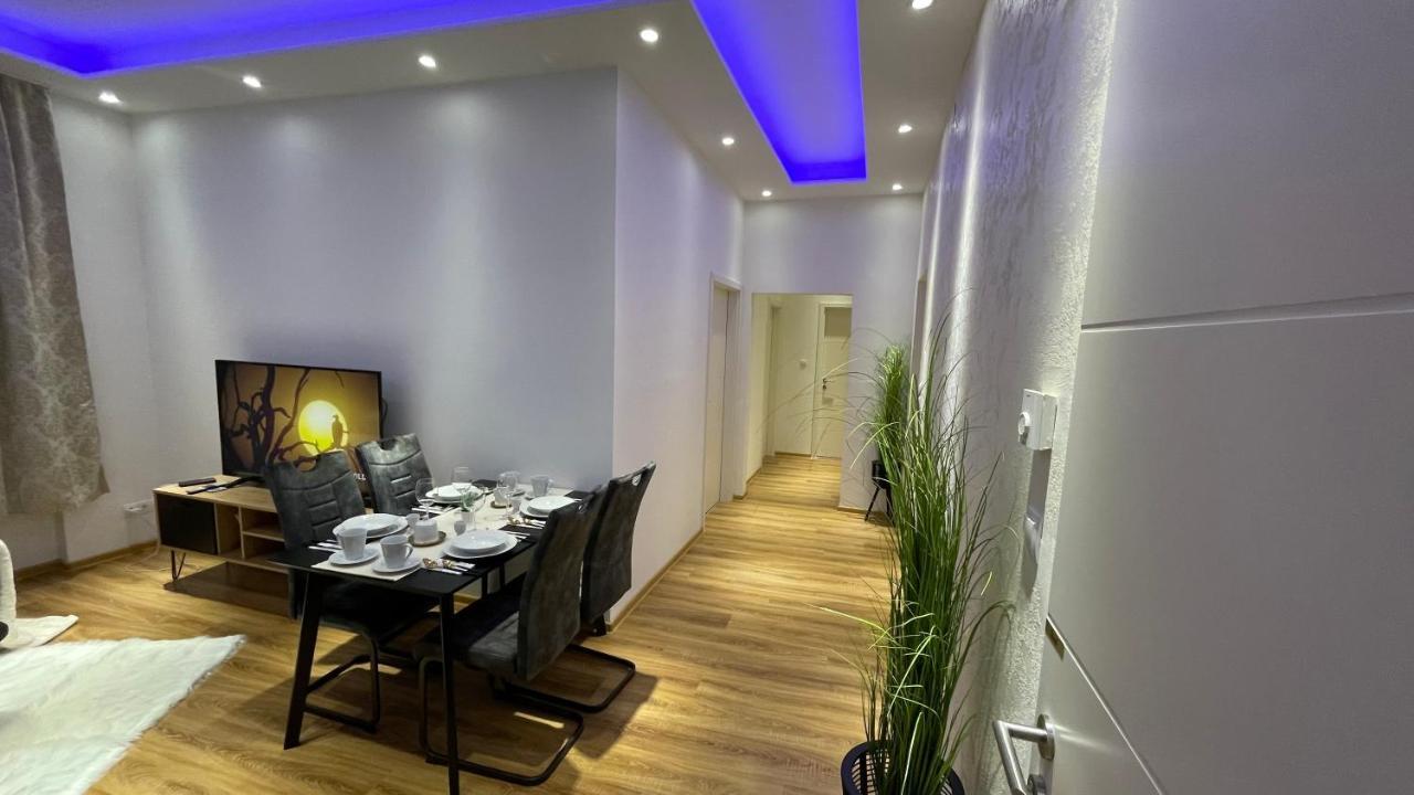 D&d Schonbrunner Deluxe Apartamento *