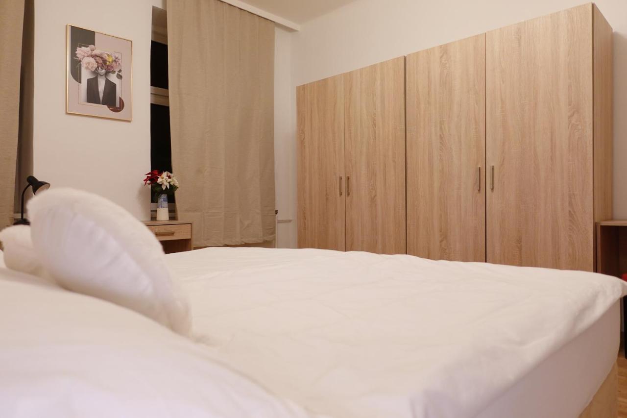 Cohen Apartment