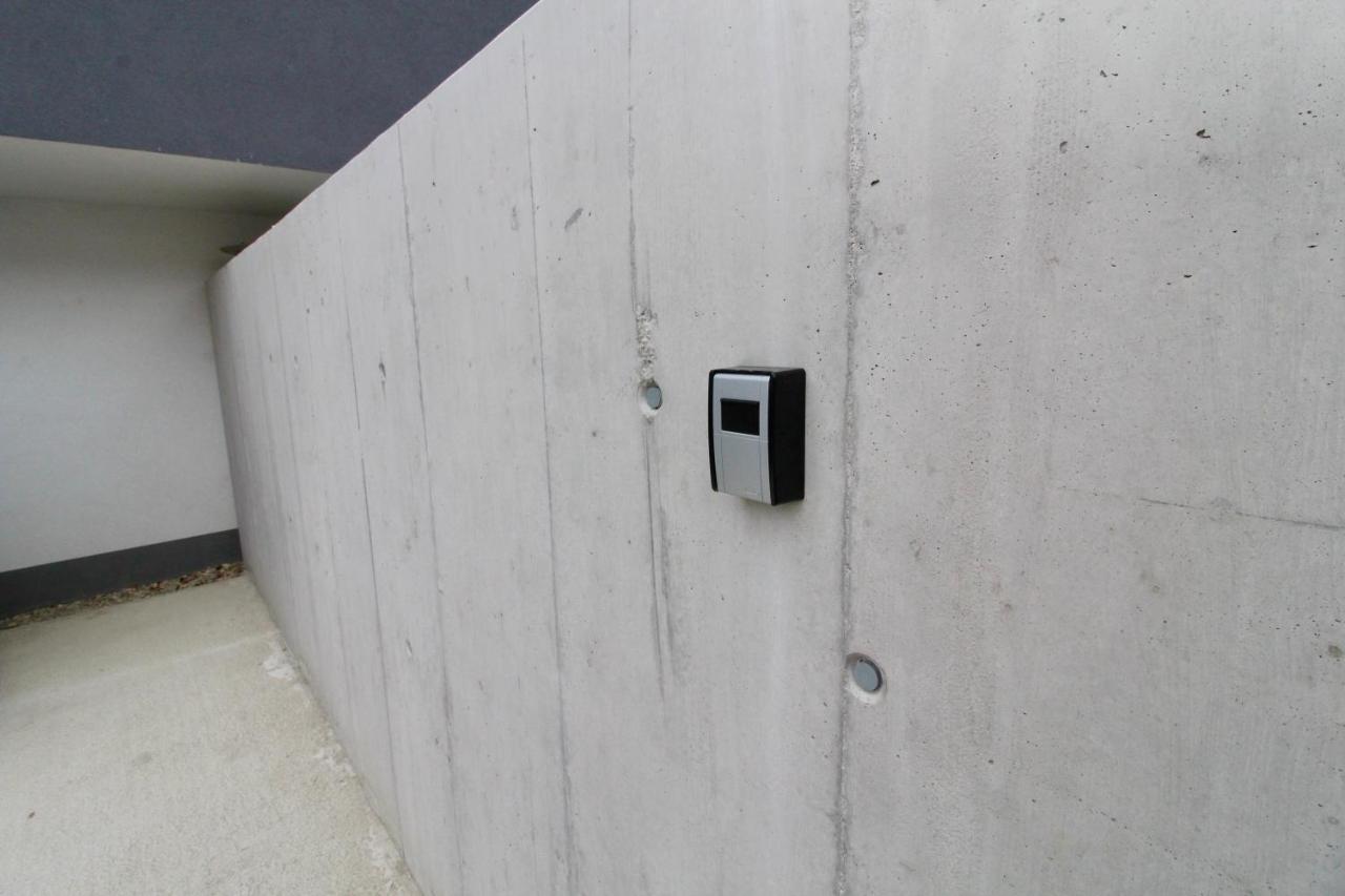 Modern Balcony With Free Parking Apartment