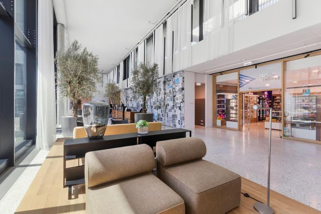 Design With Amazing View Over Apartment Wien