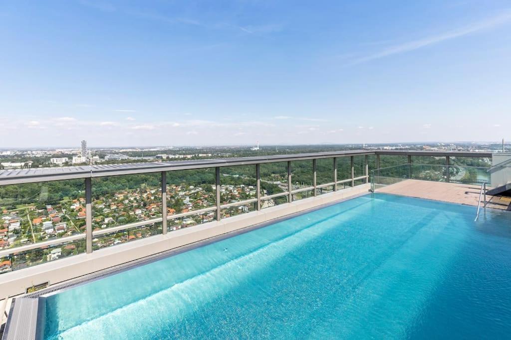 Apartment Design With Amazing View Over