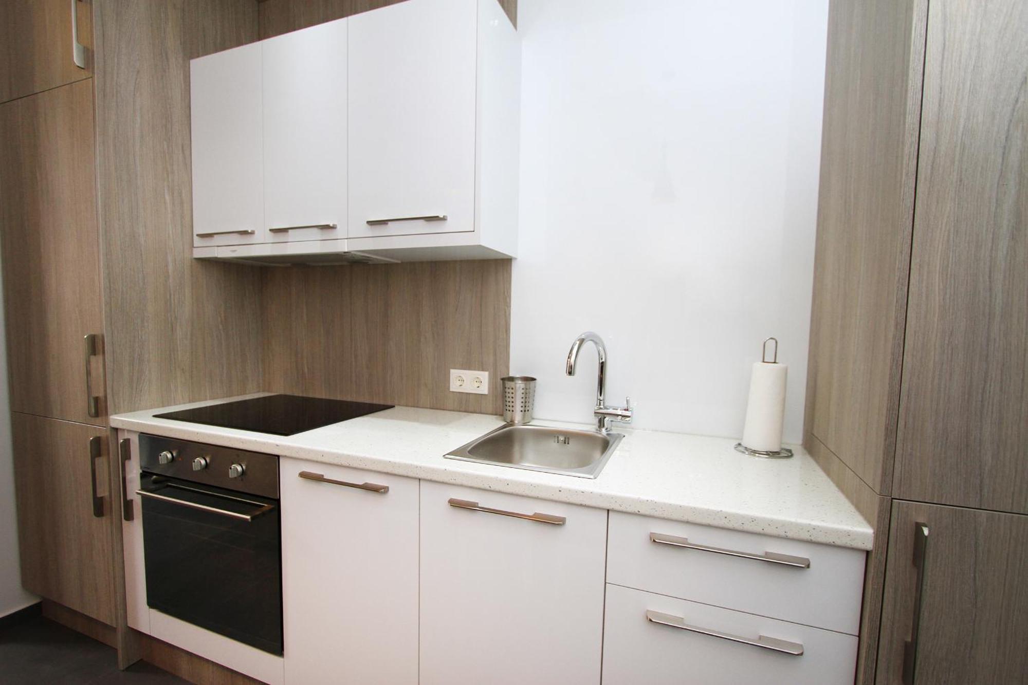 Christiano Hauptbahnhof | Contactless Check-in Apartment Vienna