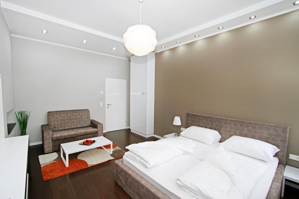 Christiano Hauptbahnhof | Contactless Check-in Apartment *