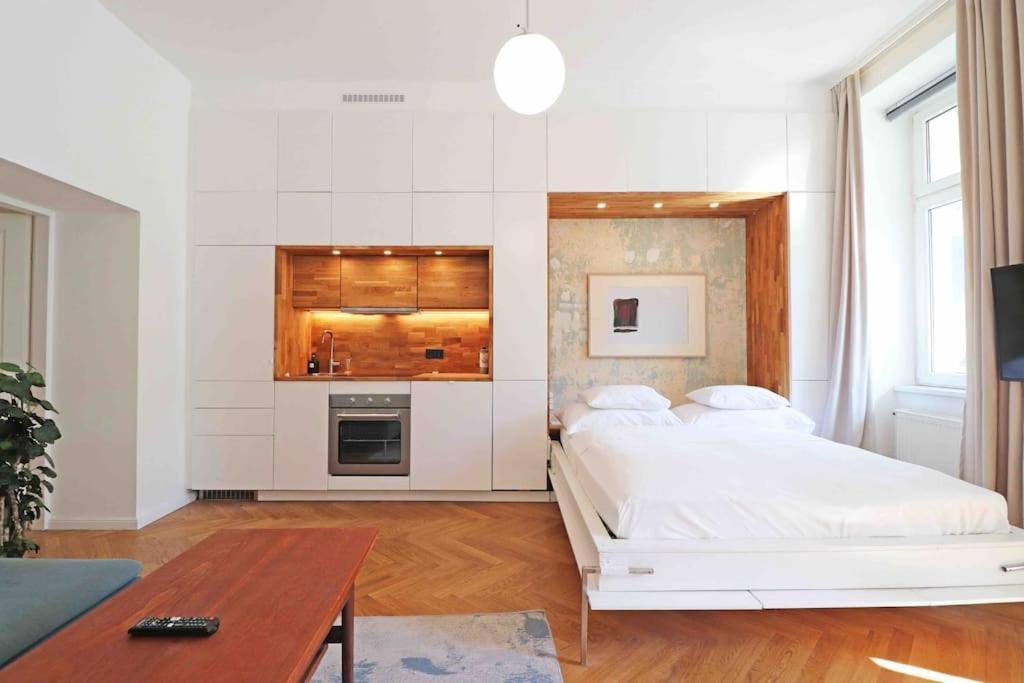 Smart Mit Balkon Am Augarten Park Naehe Zentrum Wien