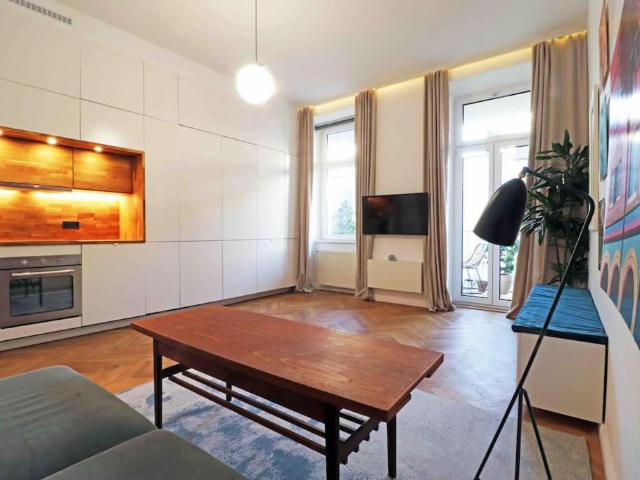 Smart Mit Balkon Am Augarten Park Naehe Zentrum * Wien