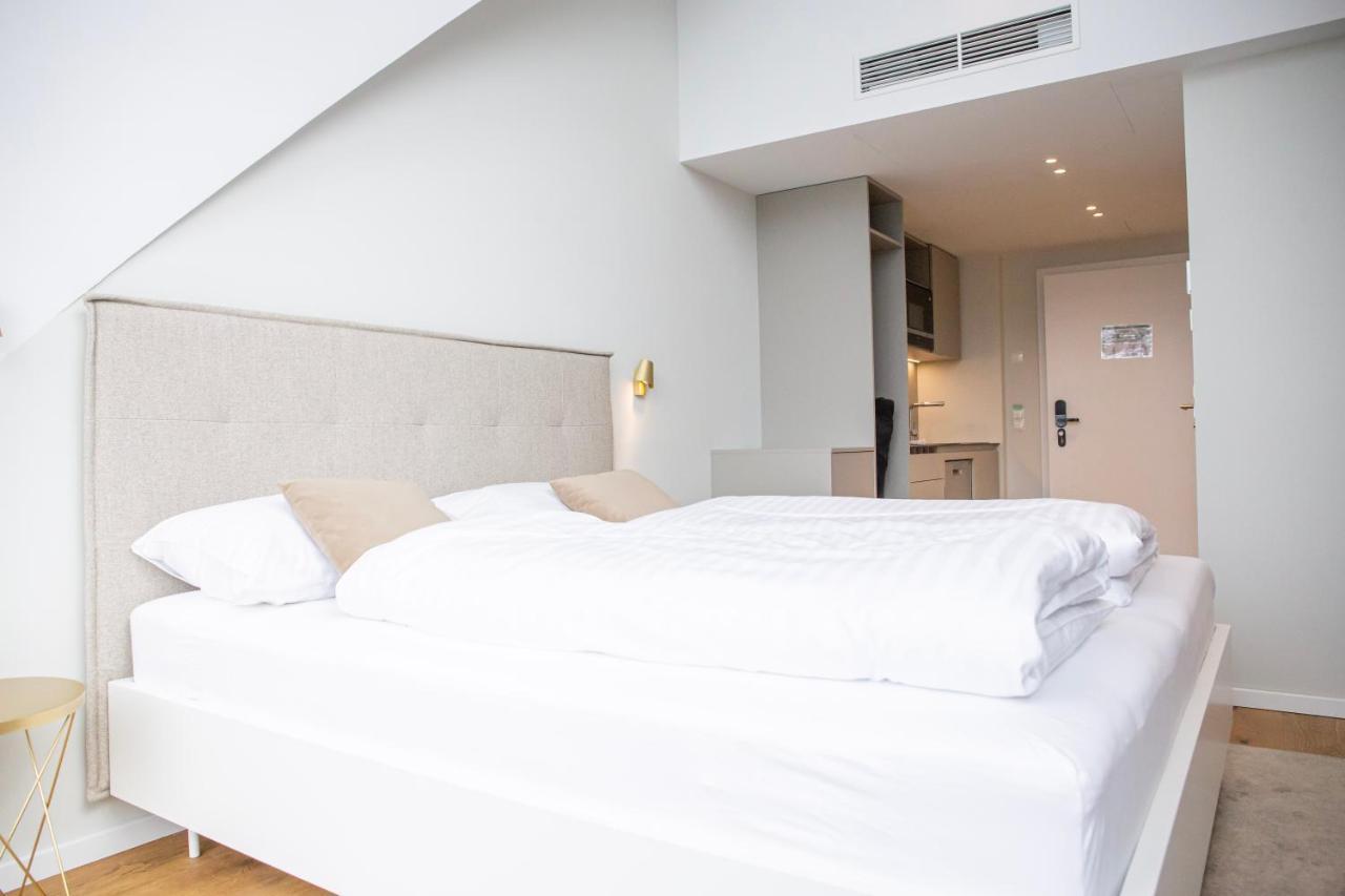 Blackhome I Contactless Check-in Aparthotel Vienna