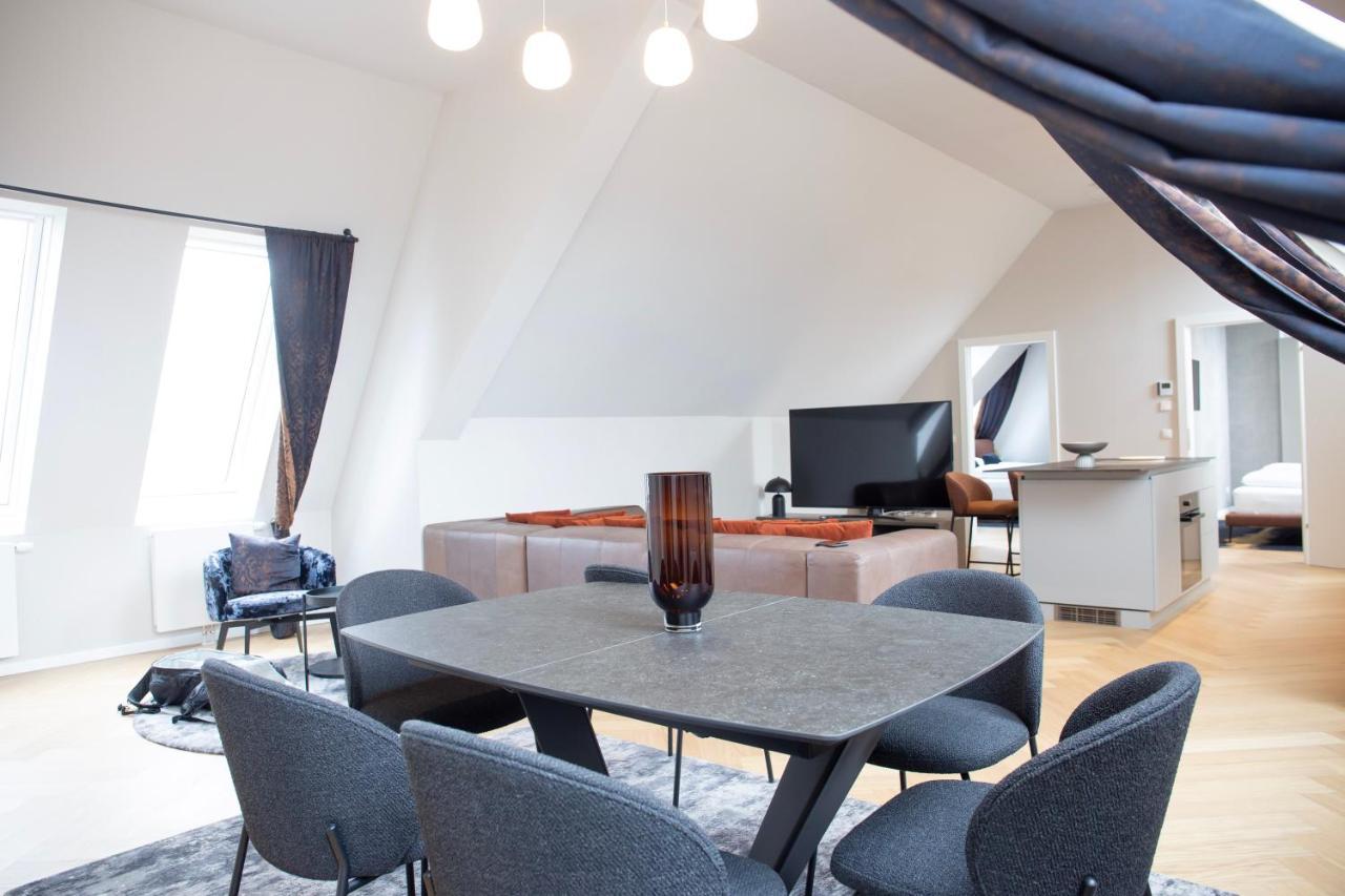 Aparthotel Blackhome I Contactless Check-in *