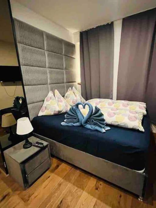 Apartment Xuba Apartmentrooms I Messe Prater I Kuechenzeile