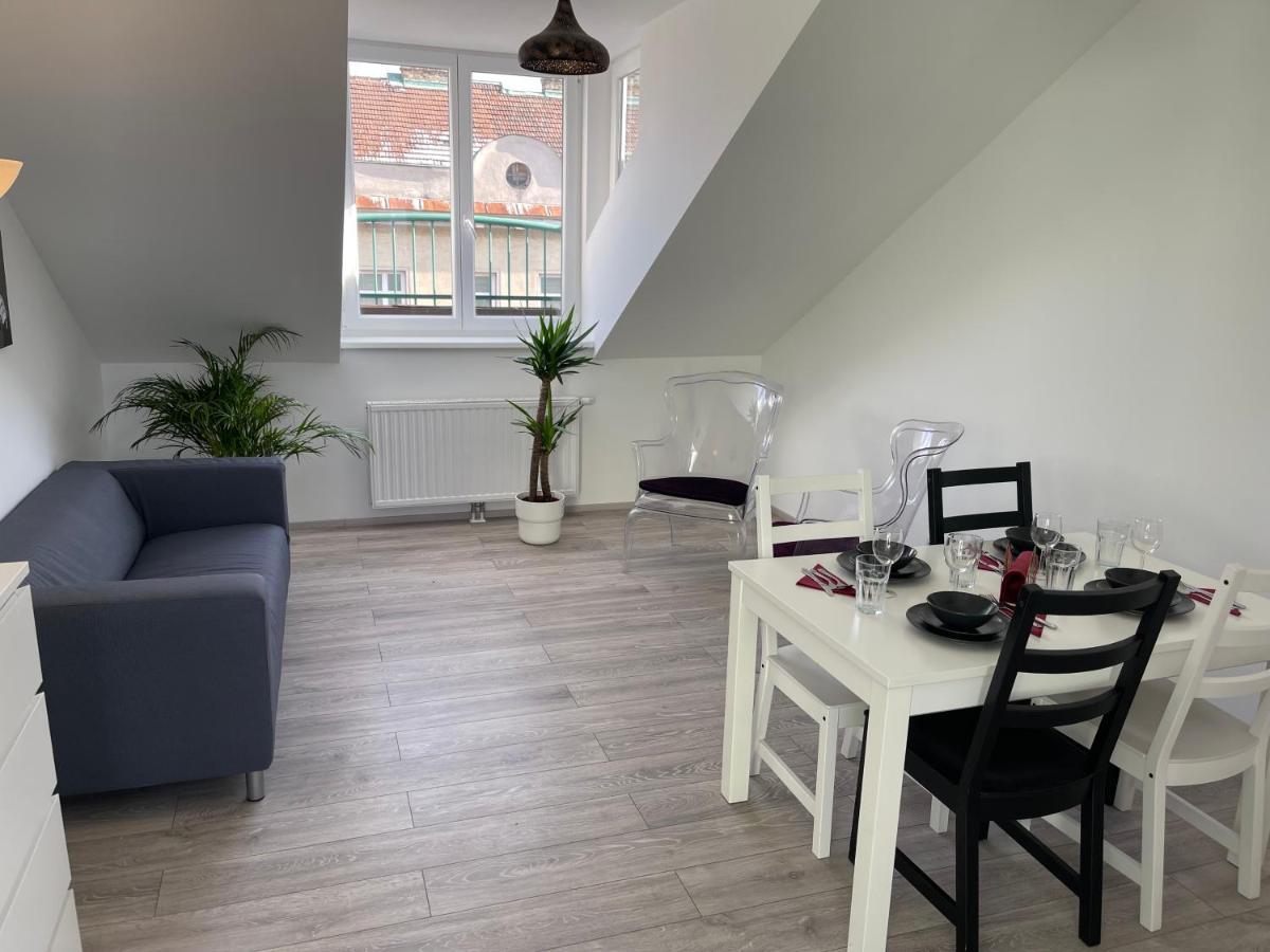 Dachterrasse Fuer 4 Personen Apartment Wien