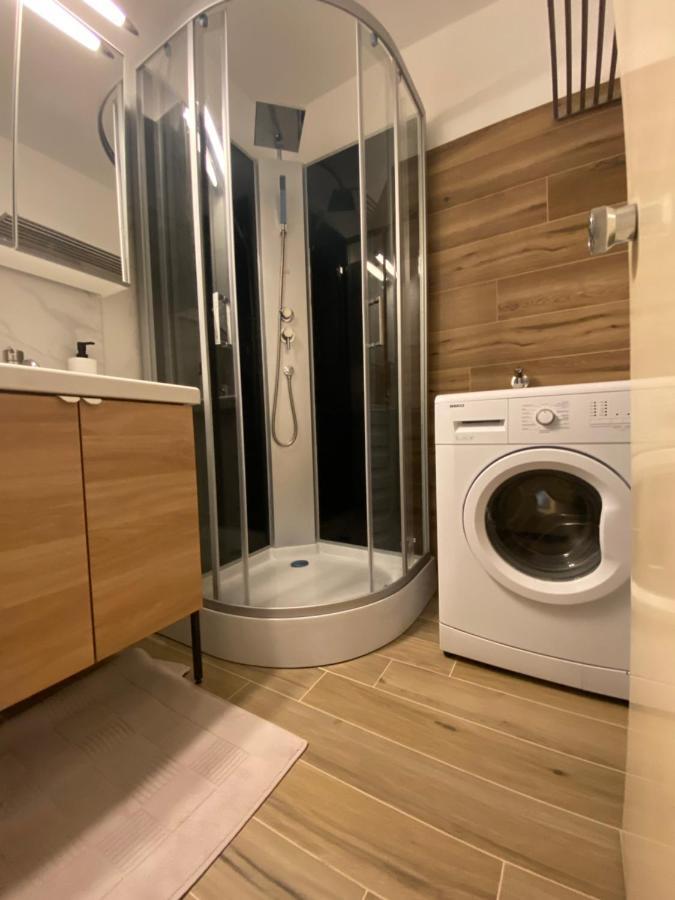 Apartment52 In Near The рrаter