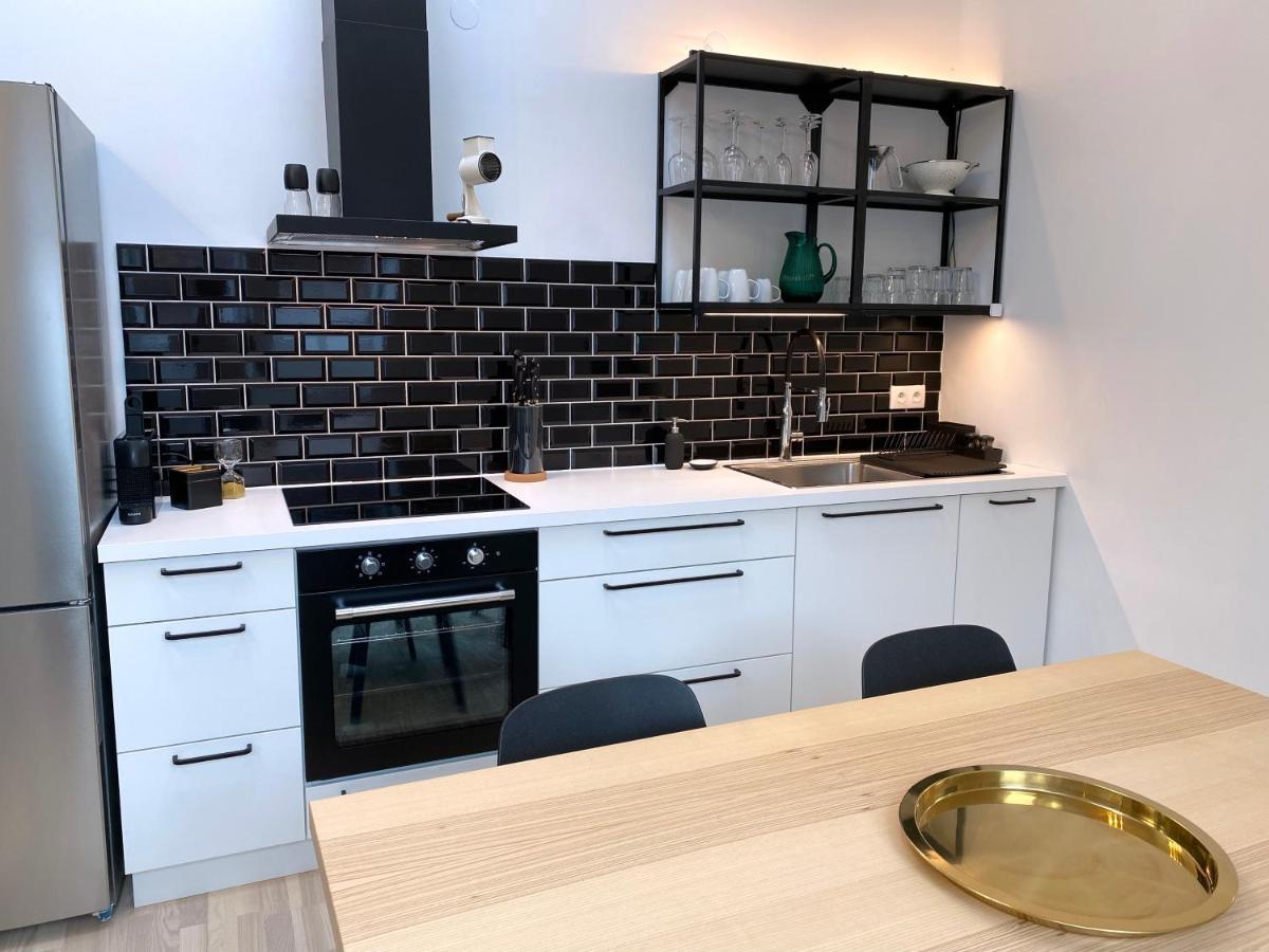 Stilvolle Dachgeschosswohnungen Mit Balkon In Innenstadt Naehe Apartment *
