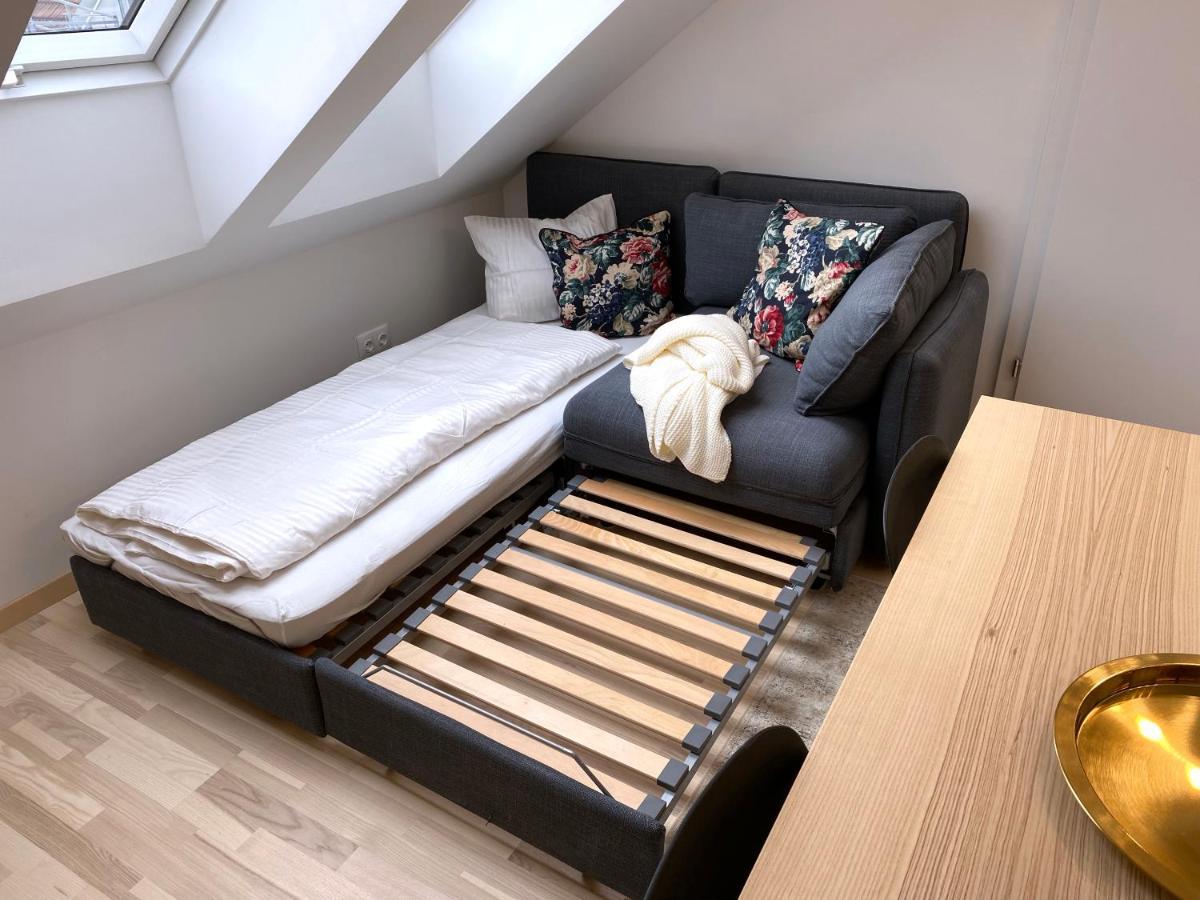 Stilvolle Dachgeschosswohnungen Mit Balkon In Innenstadt Naehe Apartment