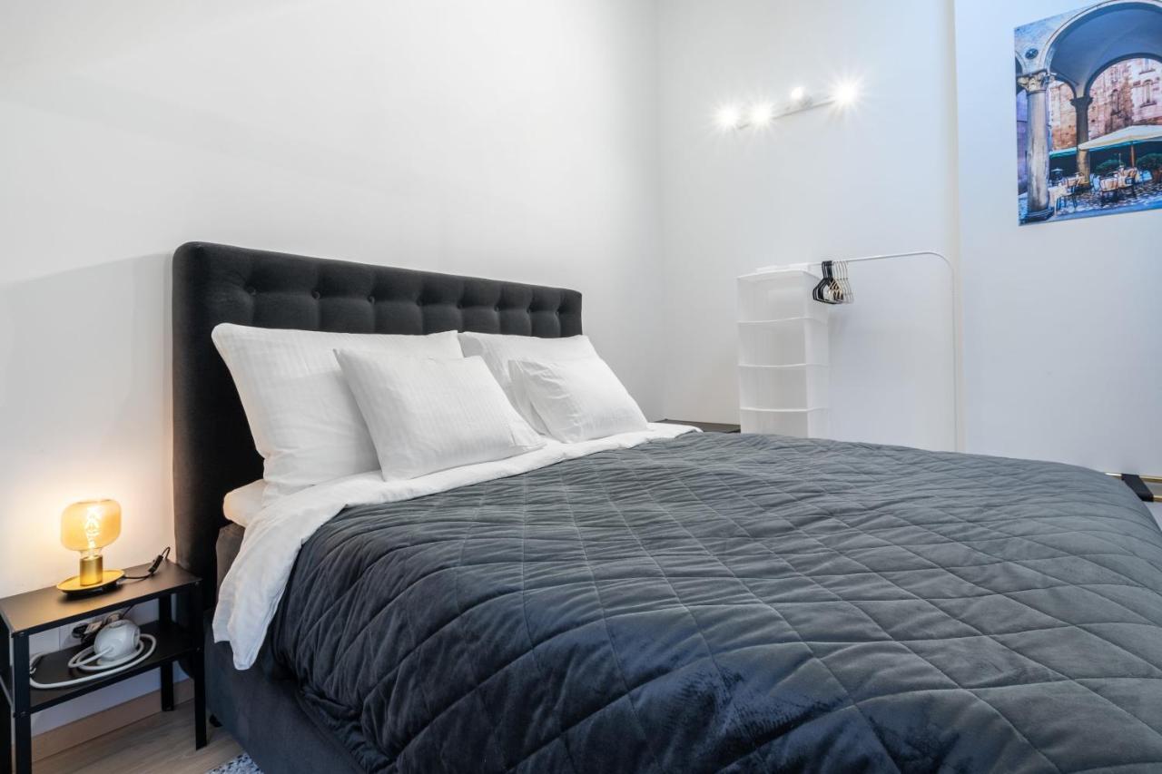 Stilvolle Dachgeschosswohnungen Mit Balkon In Innenstadt Naehe *