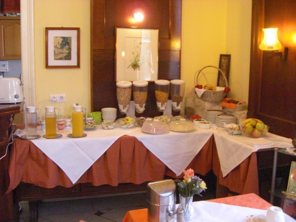 Hotel Stadtpark 3*