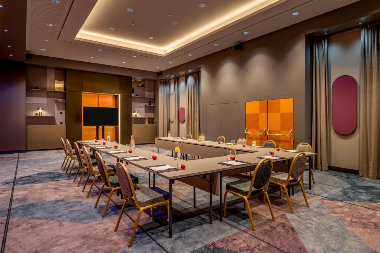 Marriott Hotel 5*
