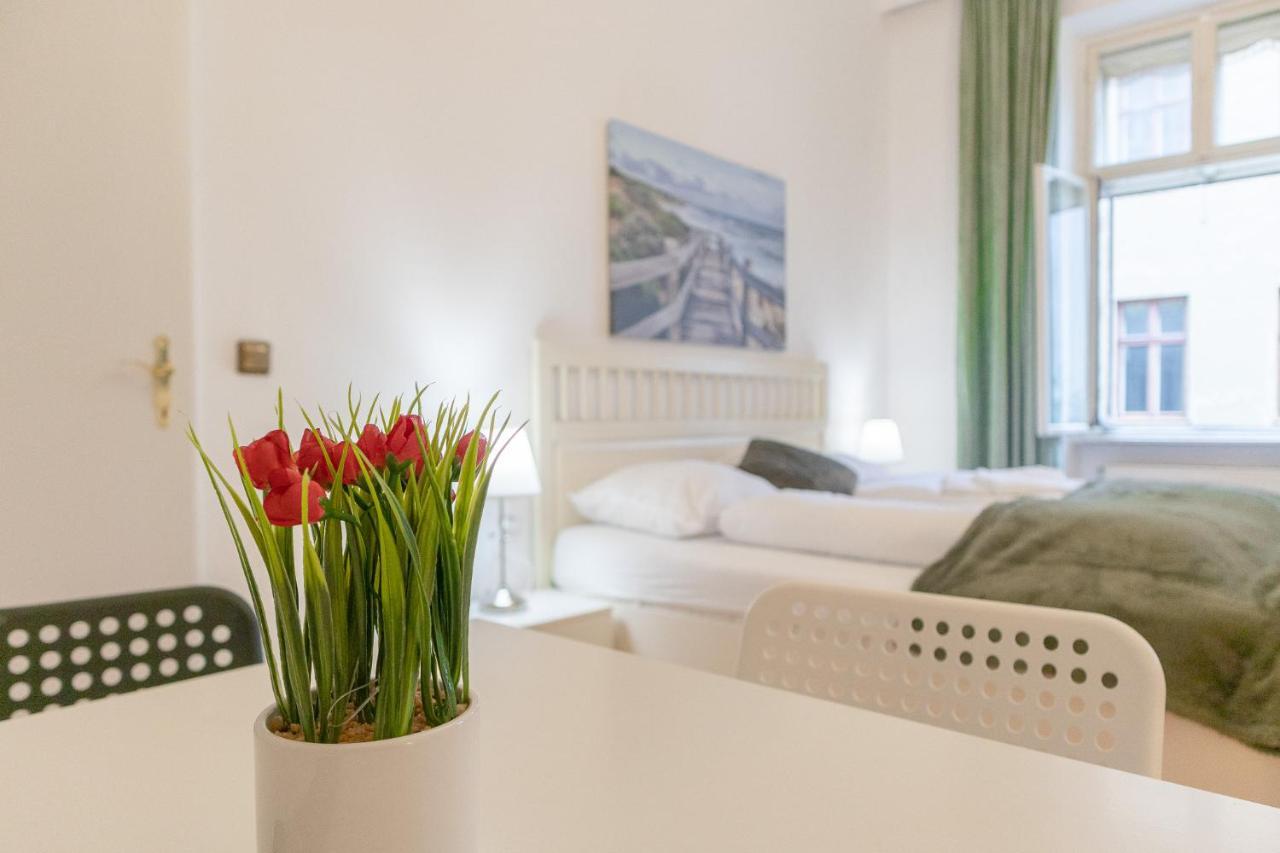 Apartment Large 4br Near Karlsplatz Ideal For Big Groups Vienna