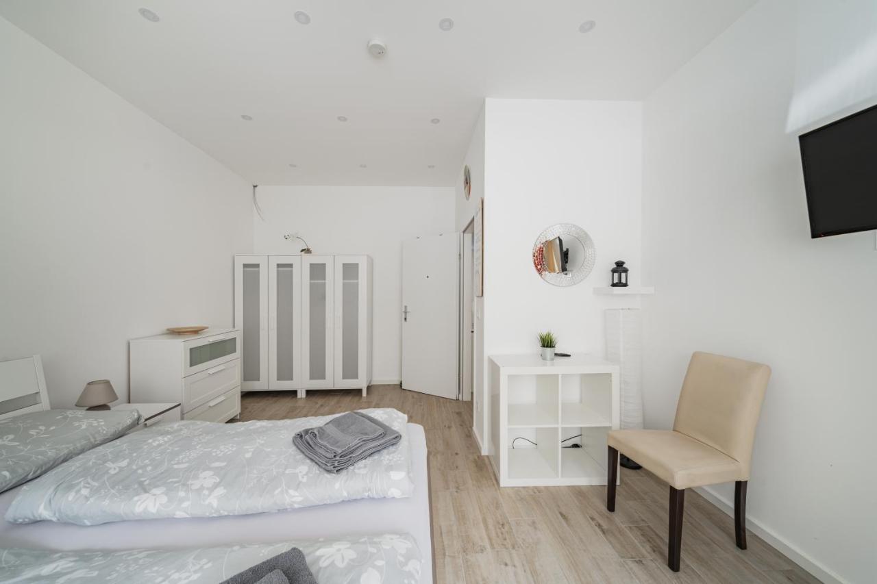 Stylish And Well Located Near Belvedere Apartment *