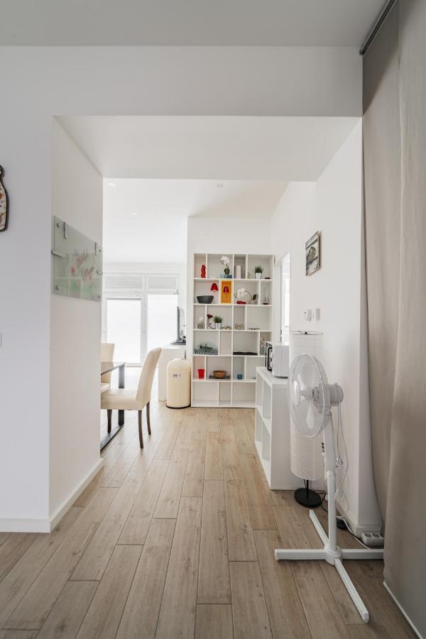 Stylish And Well Located Near Belvedere Apartment *