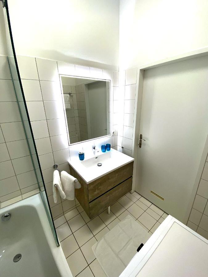 Trendy Zentral Gelegen Apartamento Viena