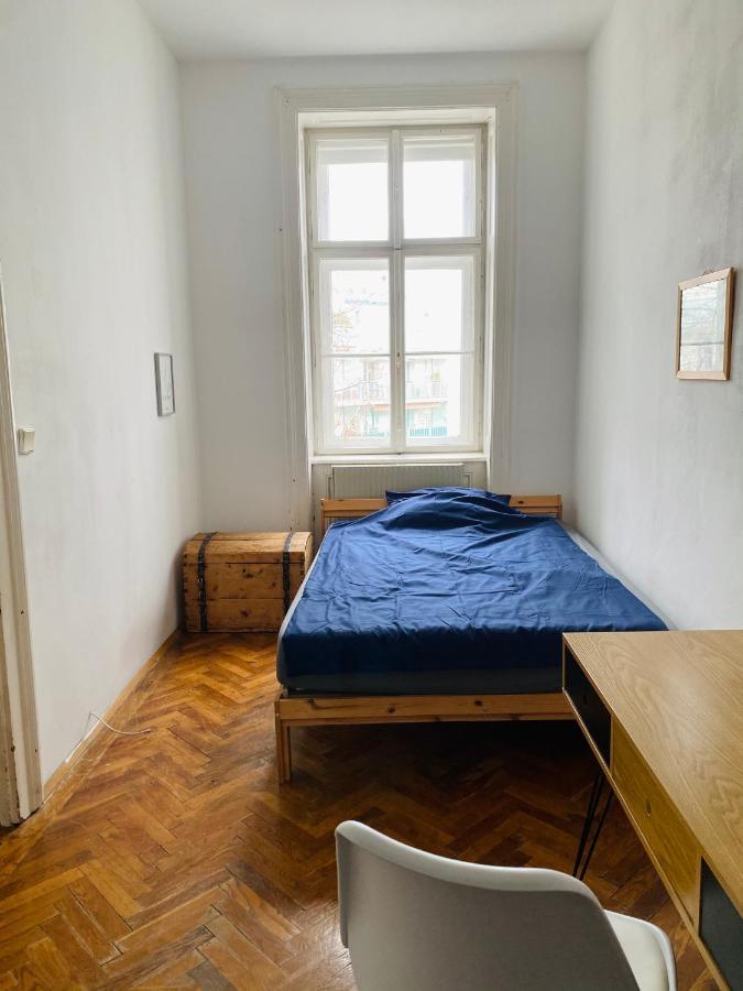 Apartment Charming Viennese Vienna