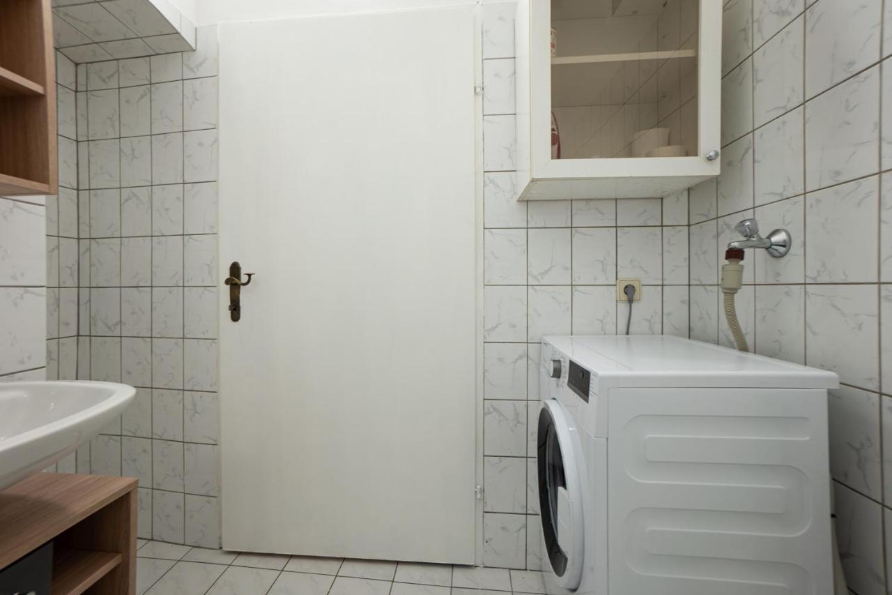 Lovely 1-bedroom Next To Praterstern * Vienna
