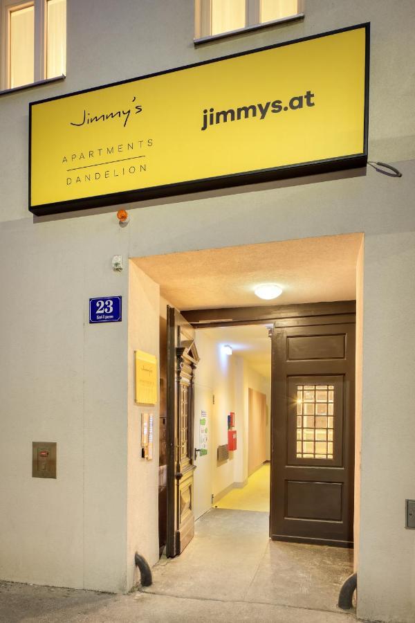 Jimmy's Dandelion Aparthotel