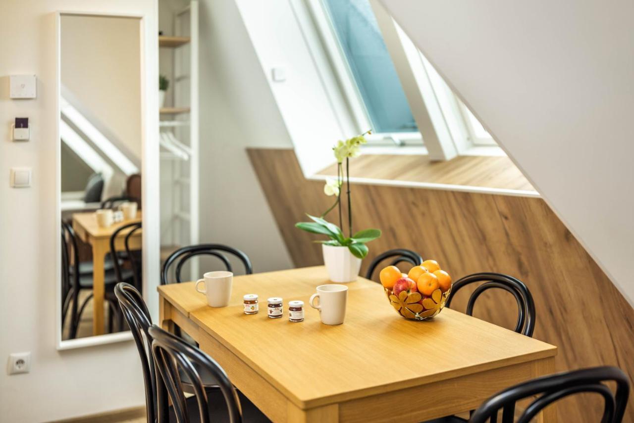 Jimmy's Lory Aparthotel Vienna