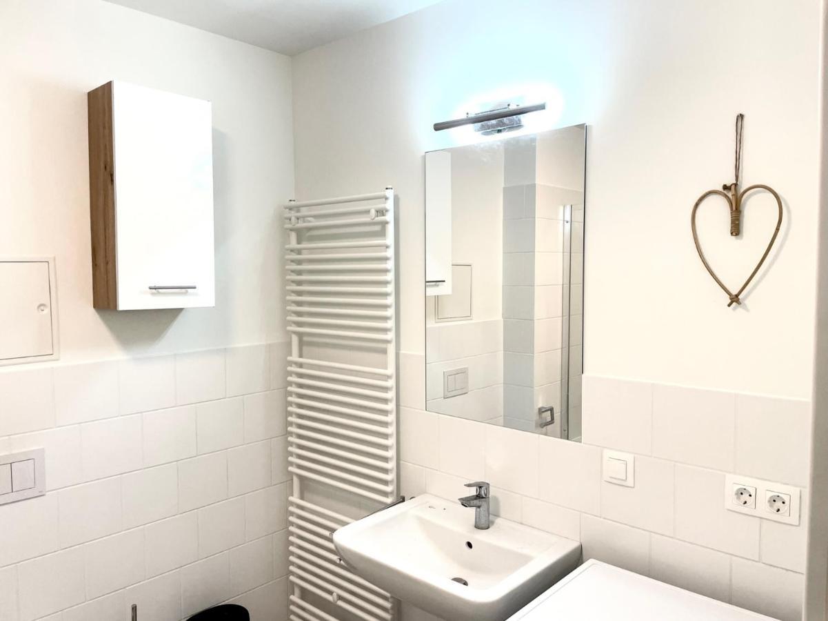 55m2 Flat With Balcony & Parking Apartment *