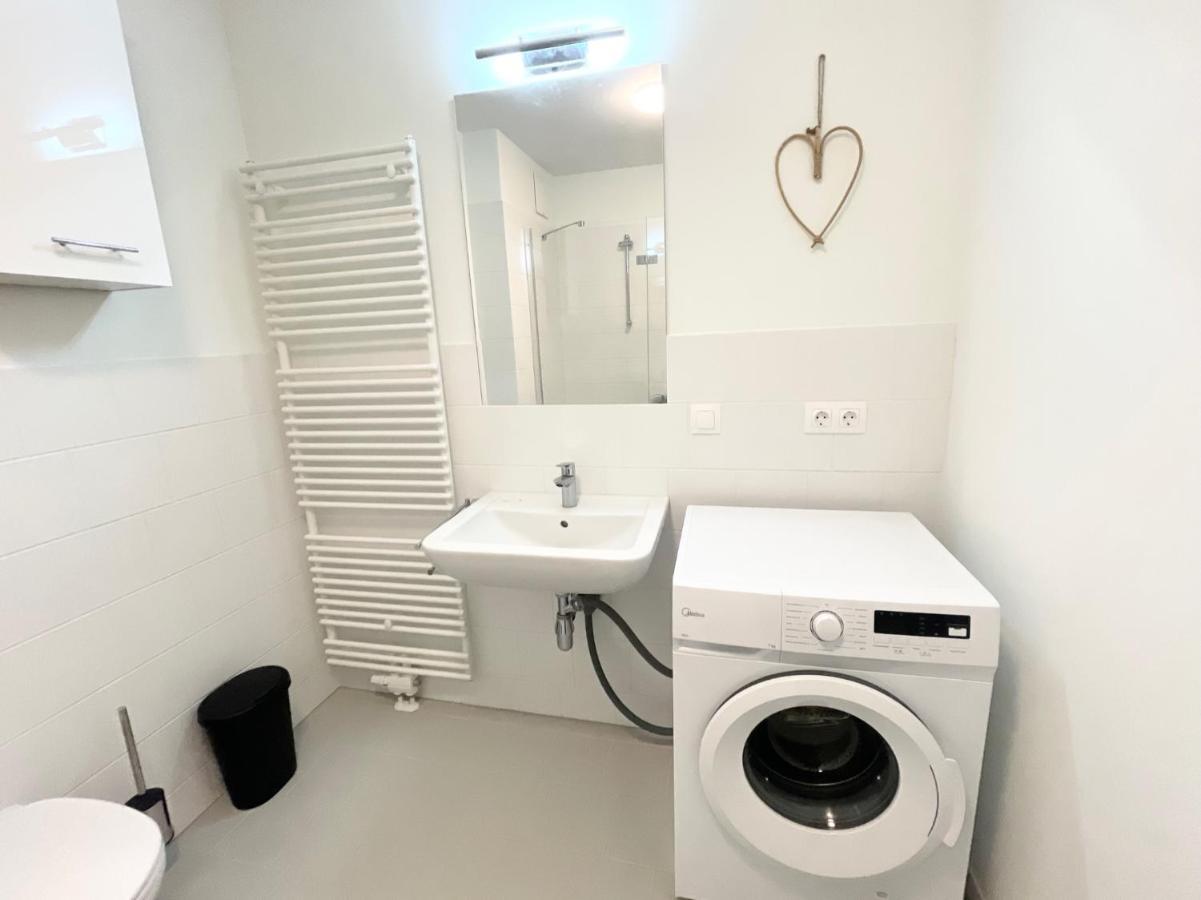 Apartment 55m2 Flat With Balcony & Parking *