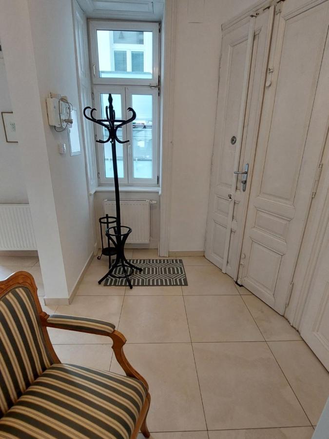 Apartment Am Sobieskiplatz By Interhome
