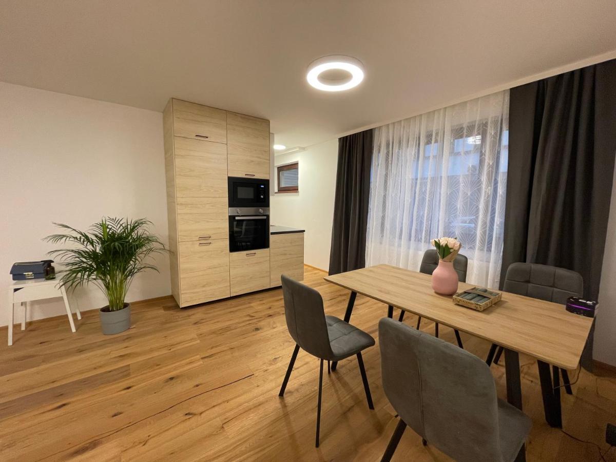 State Apartamento *