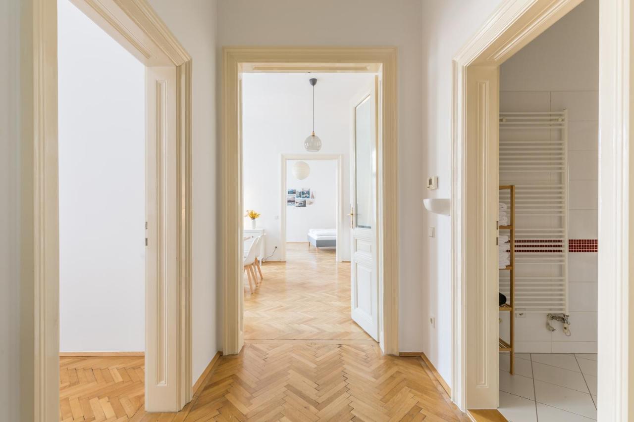 Grand Viennese Vienna
