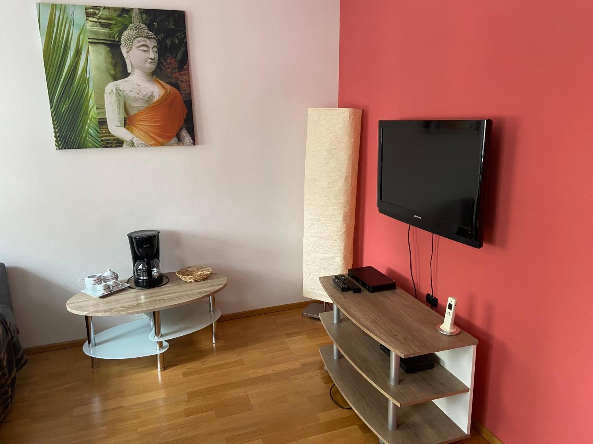Apartment 5