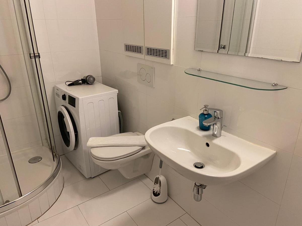5 Apartment