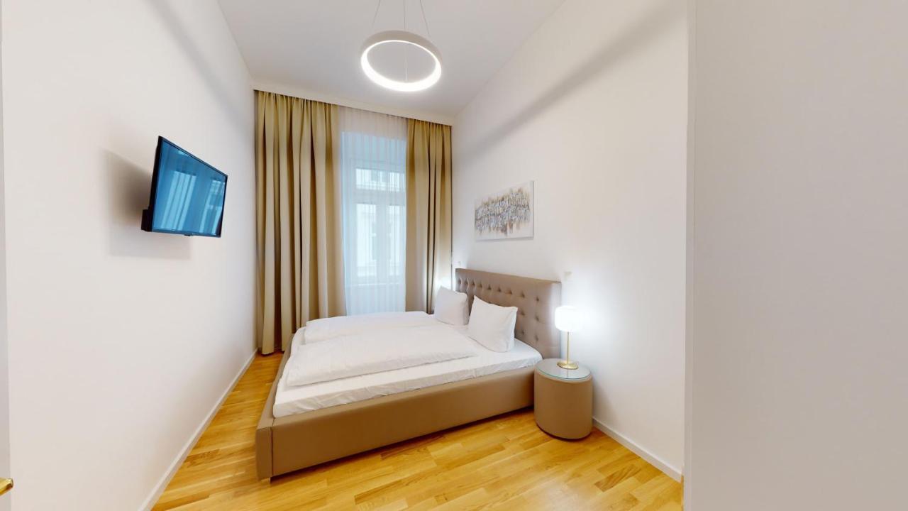 Alon Homes - Premium Center *