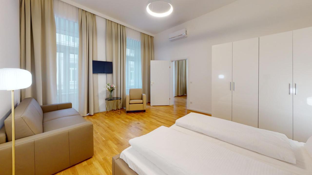 Apartment Alon Homes - Premium Center