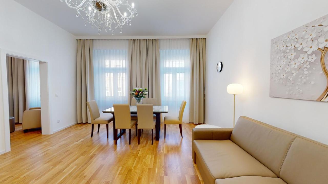 Alon Homes - Premium Center