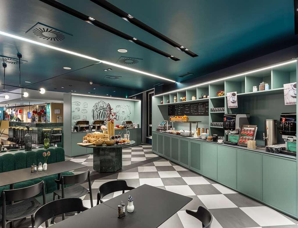 Acom-hotel 4* Vienna