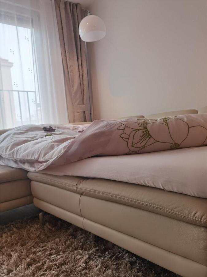 Apartamento Modernes Studio-apartment Nahe Zentrum Mit Garagenplatz