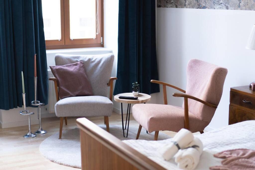 Luxury Meets Retro Near Parking Apartment