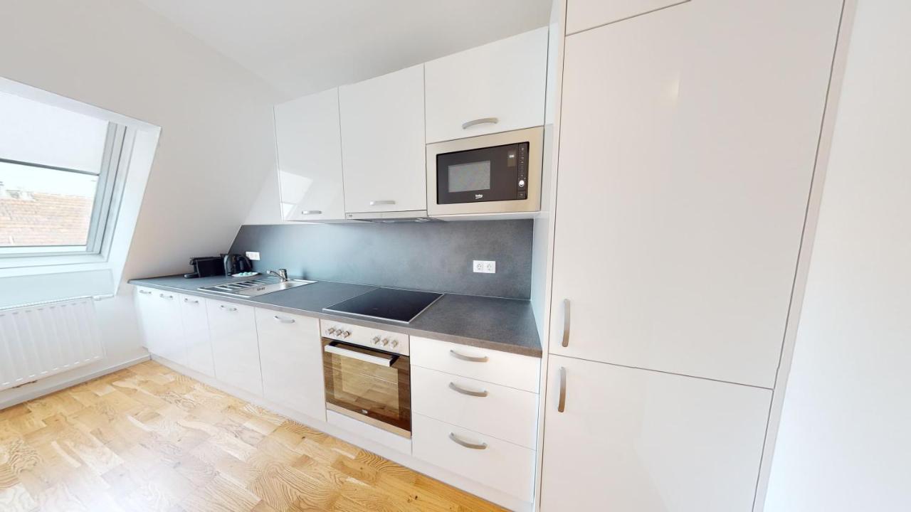 Alon Homes - Premium Center * Vienna